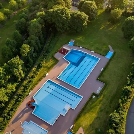 Bungalow In In The Southern Eifel بيت للعطل Waxweiler